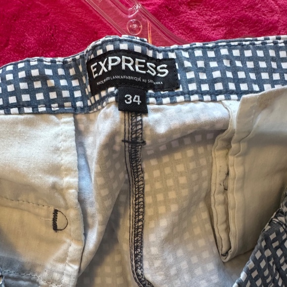 Express Checkered Shorts size 34 - Picture 3 of 3